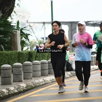 Runner Photo 8583546