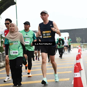 Runner Photo 8583557