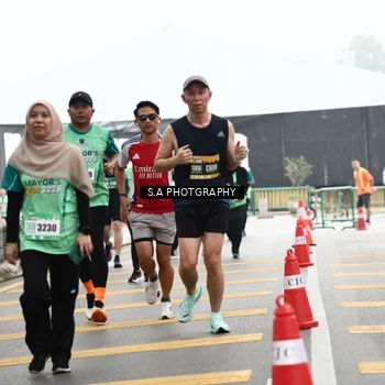 Runner Photo 8583564