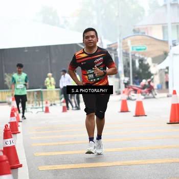 Runner Photo 8583582
