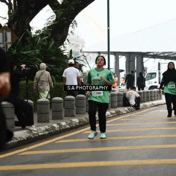 Runner Photo 8583666