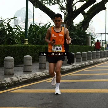 Runner Photo 8583690
