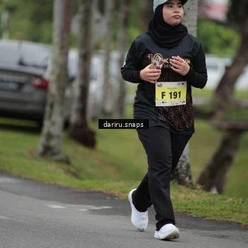 Runner Photo 8583737