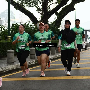 Runner Photo 8583763
