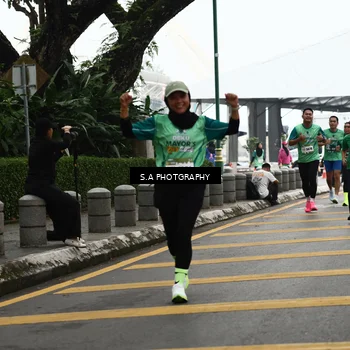 Runner Photo 8583777