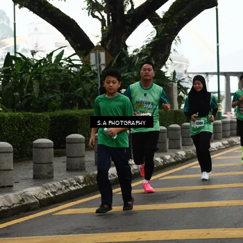 Runner Photo 8583780