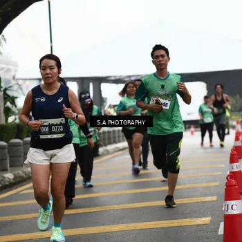 Runner Photo 8583844