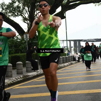 Runner Photo 8583884