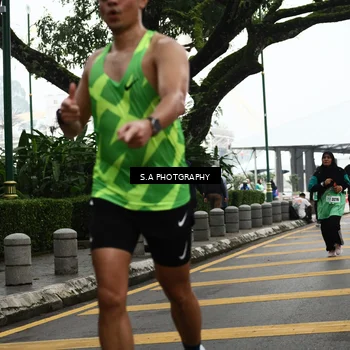 Runner Photo 8583889