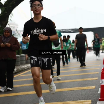 Runner Photo 8583909