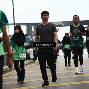 Runner Photo 8583913
