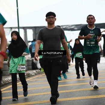 Runner Photo 8583915
