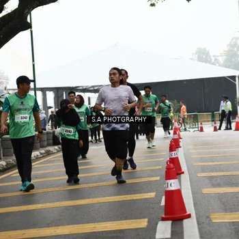 Runner Photo 8583921