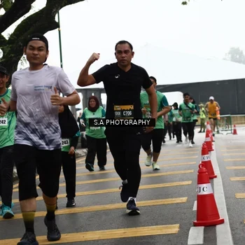 Runner Photo 8583939
