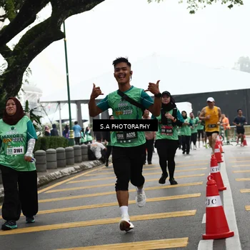 Runner Photo 8583942