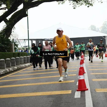 Runner Photo 8583953