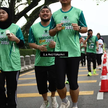 Runner Photo 8583977
