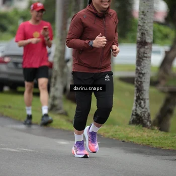 Runner Photo 8583985