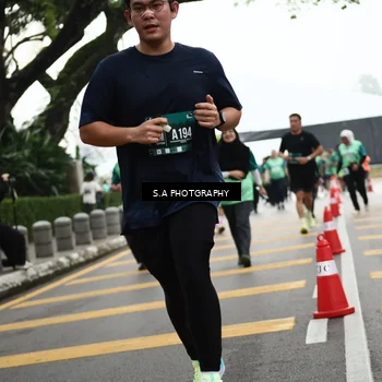 Runner Photo 8584003