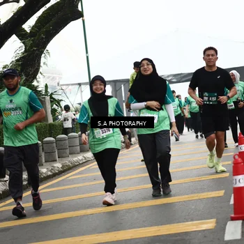 Runner Photo 8584004