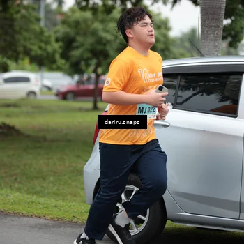 Runner Photo 8584005