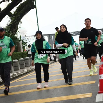 Runner Photo 8584008
