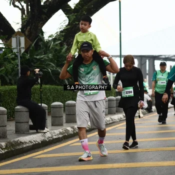 Runner Photo 8584013
