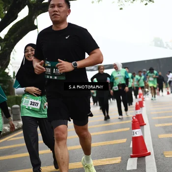 Runner Photo 8584015