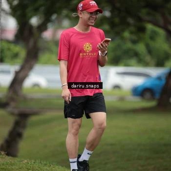 Runner Photo 8584023