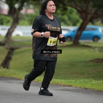Runner Photo 8584037