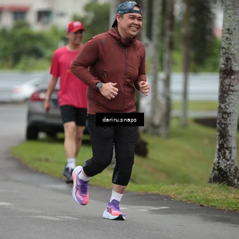 Runner Photo 8584047