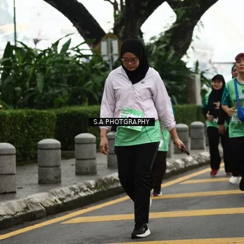 Runner Photo 8584056