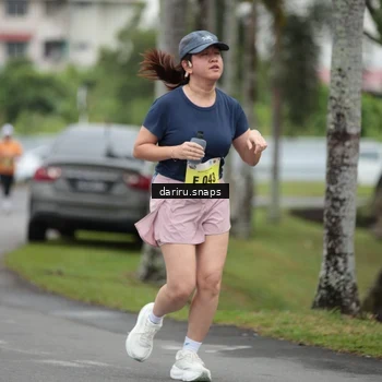 Runner Photo 8584088