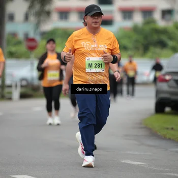 Runner Photo 8584137
