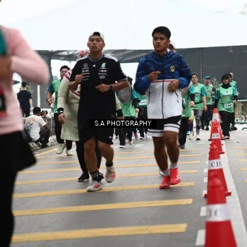 Runner Photo 8584150