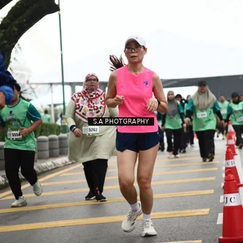 Runner Photo 8584159