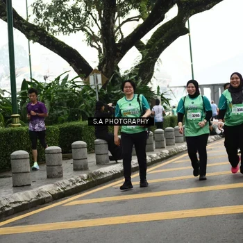 Runner Photo 8584201