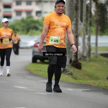 Runner Photo 8584219