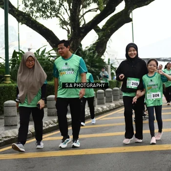 Runner Photo 8584221