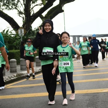 Runner Photo 8584229