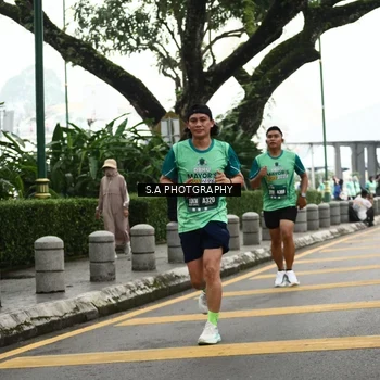 Runner Photo 8584256