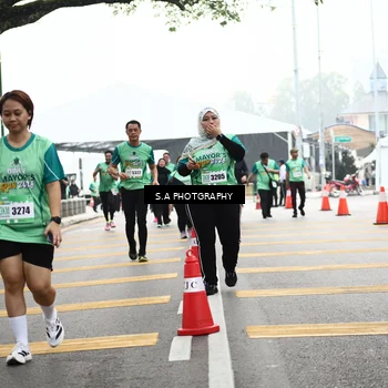 Runner Photo 8584262