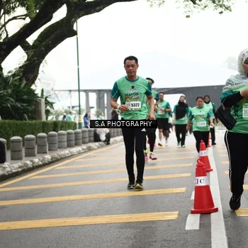 Runner Photo 8584268