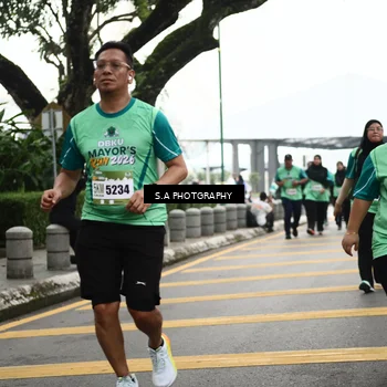 Runner Photo 8584277
