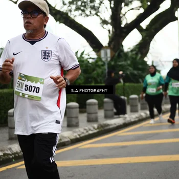 Runner Photo 8584297