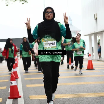 Runner Photo 8584301