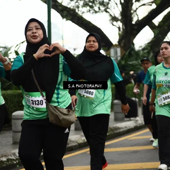 Runner Photo 8584309