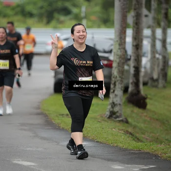 Runner Photo 8584312