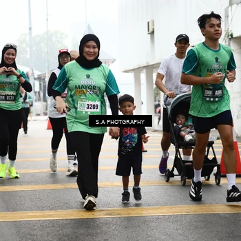 Runner Photo 8584378