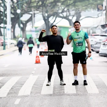 Runner Photo 8584381